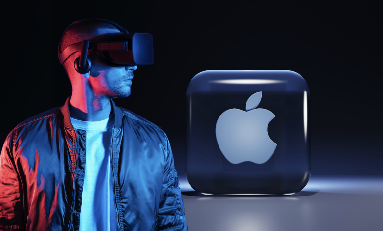 Apple VR Headset Raises Metaverse Alarm
